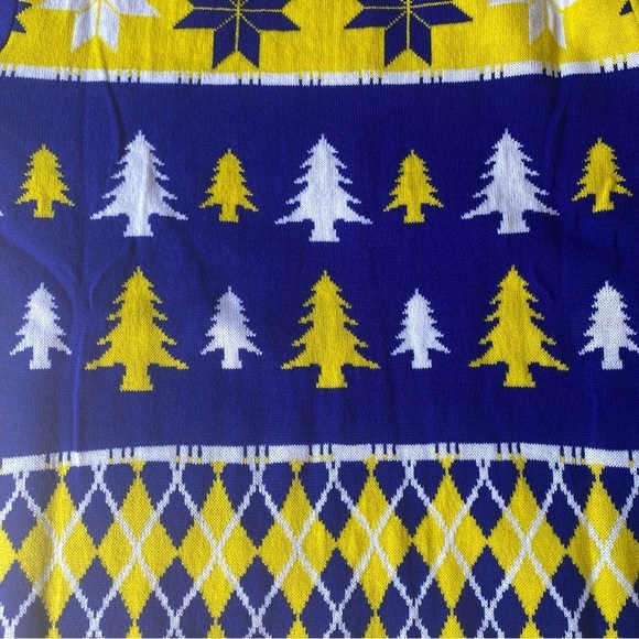 Los Angeles Rams Busy Block Snowfall Sweater, Medium - Picture 8 of 12